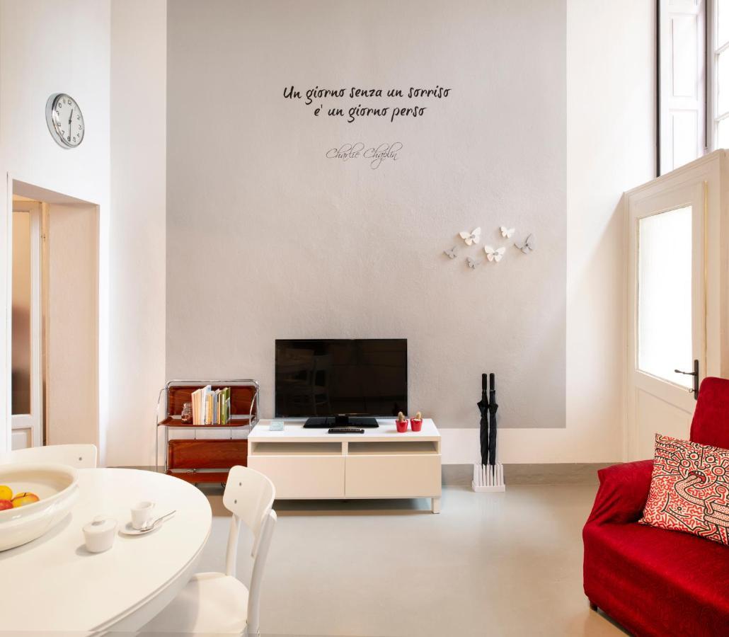 Sweet Home Pitti Crema Exterior photo